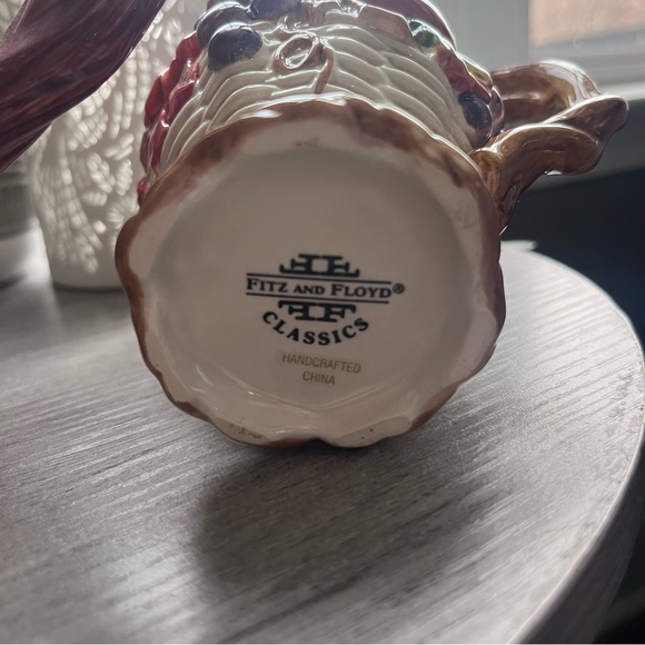 Fitz and Floyd Harvest Thanksgiving Turkey Teapot with Creamer & Sugar Bowl - Picture 13 of 16